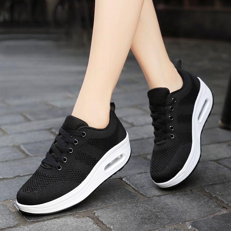 Nikki Sneakers | Bequeme Damenschuhe mit ergonomischer Sohle