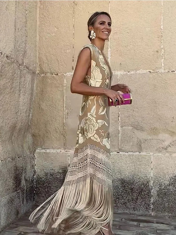 Fabienne Kleid | Luxuriöses, elegantes ärmelloses langes Kleid mit goldfarbenem Blumenmuster